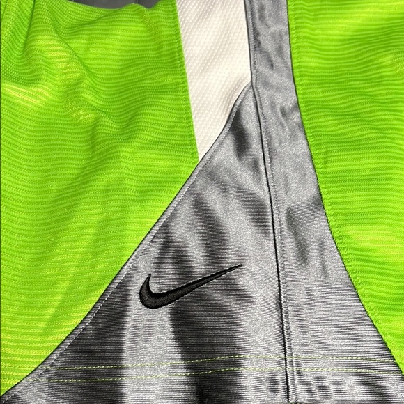 Nike Green and Gray Basketball Shorts with Moisture-Wicking Fabric - Picture 3 of 3